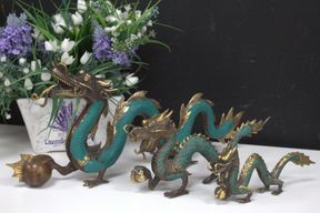 Fengshui - Medelstor Drake med Boll - 27cm