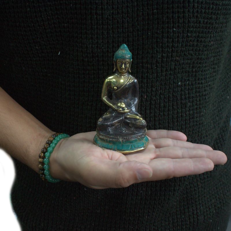 Medelstor Sittande och Mediterande Buddha