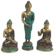Medelstor Stående Buddha