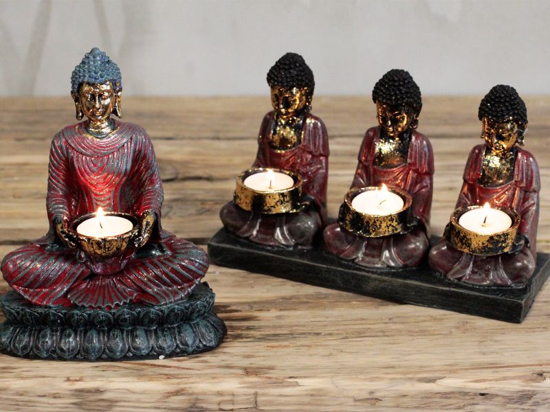 Antik Buddha - Tre Anhängare Ljusstake