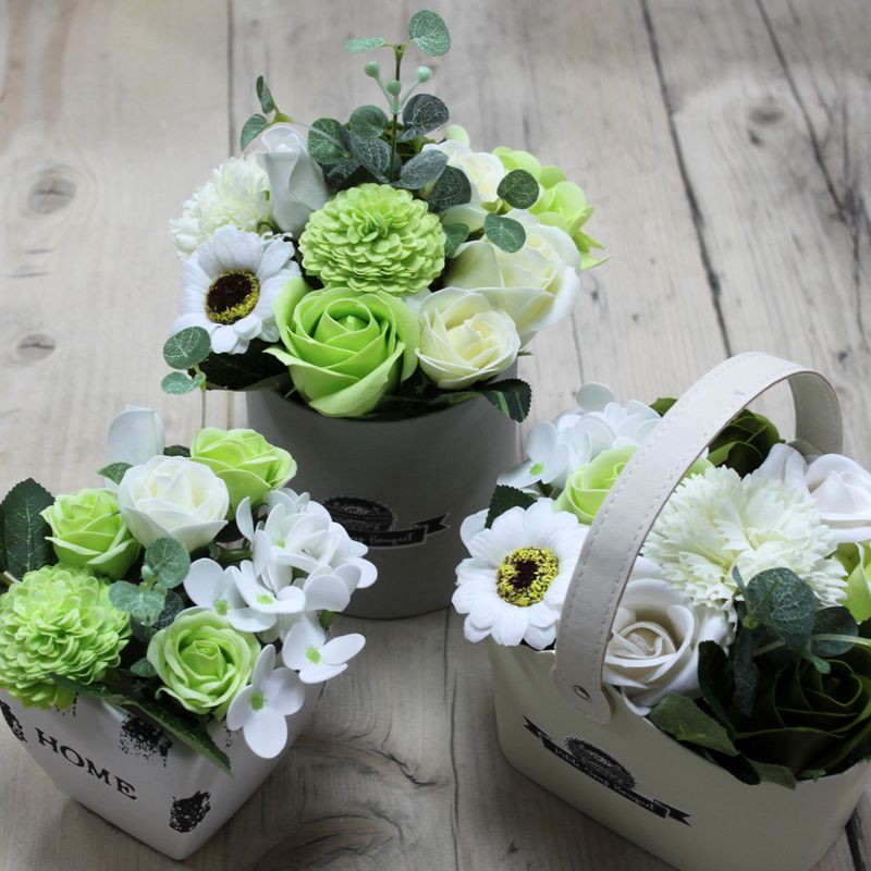 Liten Korg med Tvålblommor - Grön