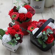 Liten Korg med Tvålblommor - Röd