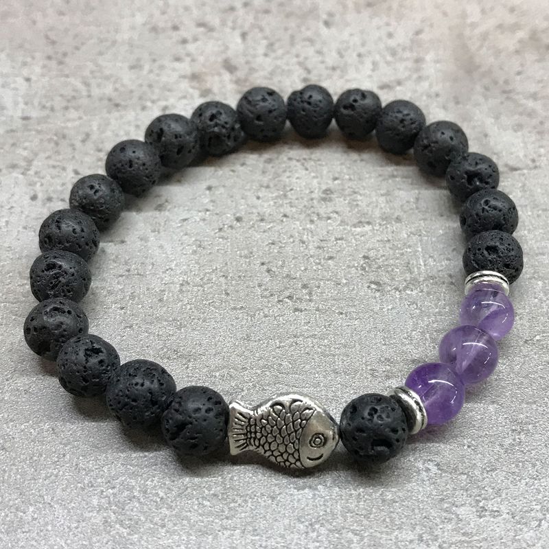 Armband av Lavasten - Fisk Ametist