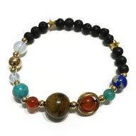 Armband av Lavasten - Guld Solsystemet