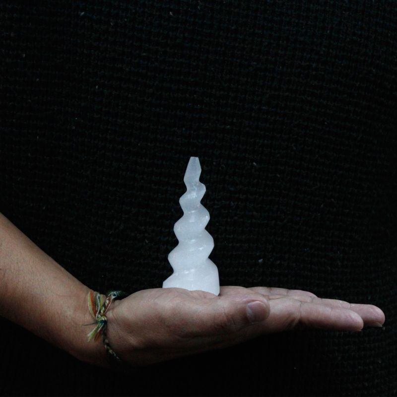 Selenitspiral Enhörningshorn - 10 cm