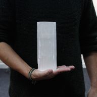 Cylinder Ljuslykta av Selenit - 20 cm