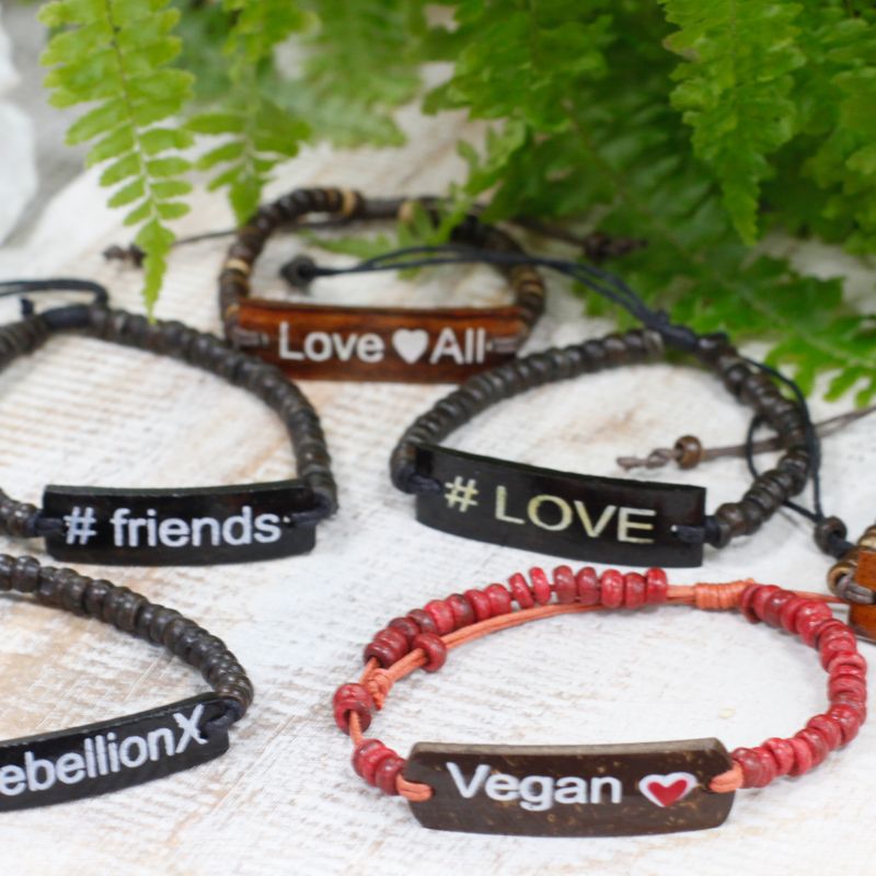 Kokosarmband med Slogan - Vegan