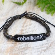 Kokosarmband med Slogan - Rebellion X