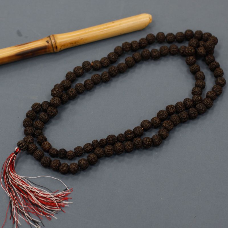 108 Rudraksha Mala - Mörk