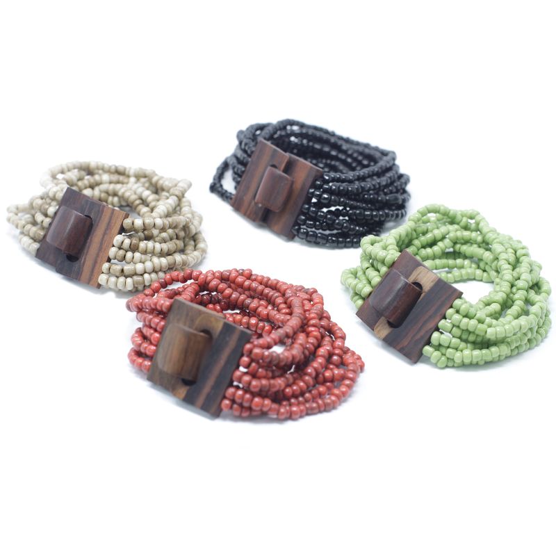 Armband med Flera Pärlor och Trälås - Diverse Färger