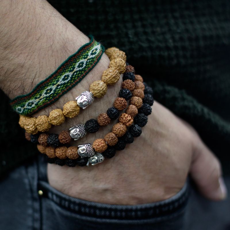 Diverse Rudraksha Buddha Armband