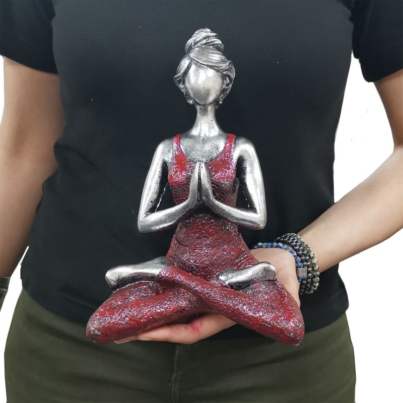 Yogadam Figur -  Silver & Vinröd 24cm