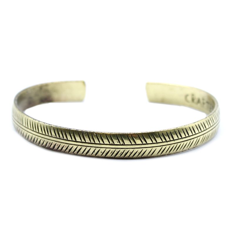 Tibetanskt Armband av Mässing - Smalt Stamblad