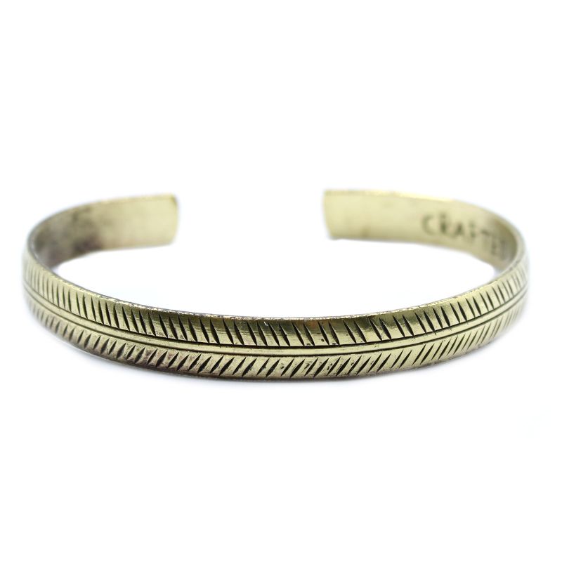 Tibetanskt Armband av Mässing - Smalt Stamblad