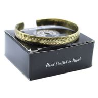 Tibetanskt Armband av Mässing - Smalt Stamblad
