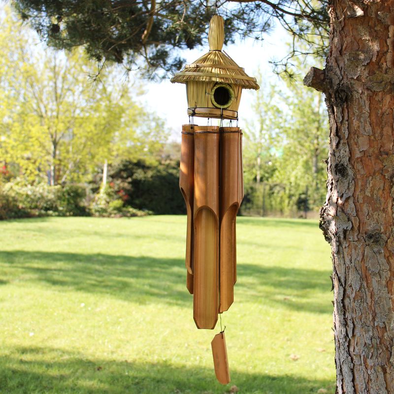 Stor Rund Fågelholk av Sjögräs med Vindspel 56x20cm