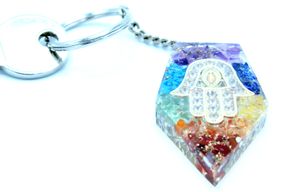Nyckelring av Orgonit - Ädelstenar Chakra Hamsa