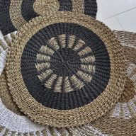 Rund Matta av Sjögräs - Svart & Beige - Inre Sol - 1m