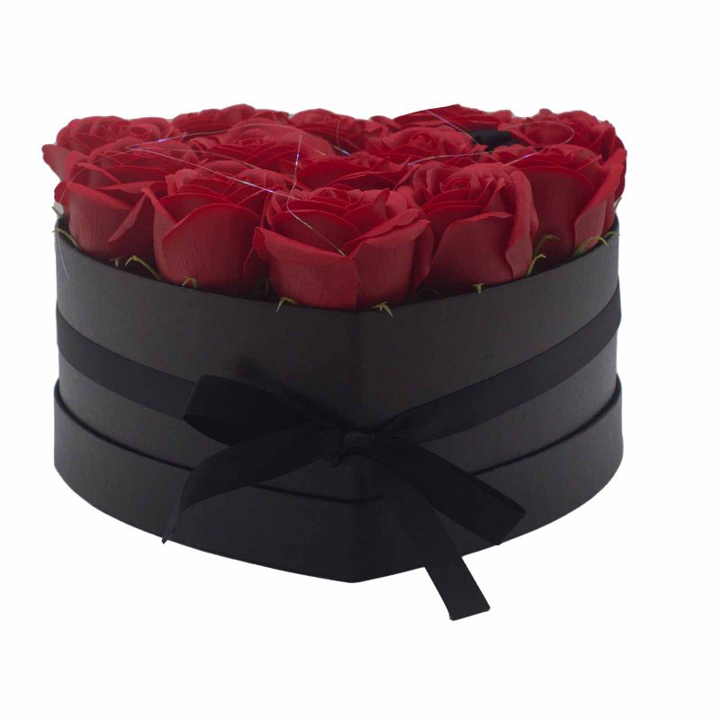 Gåvoset med Tvålblommor - 13 Röda Rosor - Hjärta