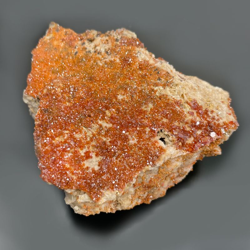 Exemplar av Mineraler - Vanadinit (ca 20 stycken)