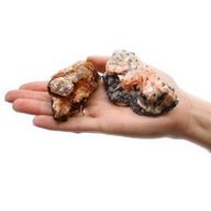 Exemplar av Mineraler - Baryt Sericit (ca 60 stycken)