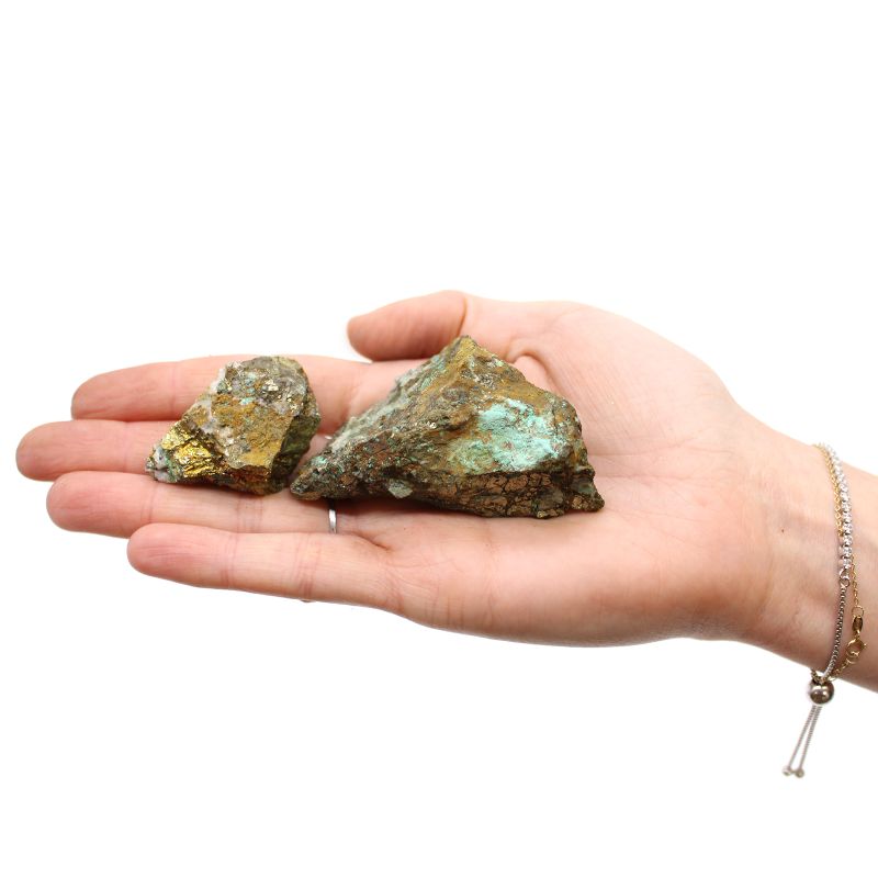 Exemplar av Mineraler - Kalkopyrit (ca 80 stycken)