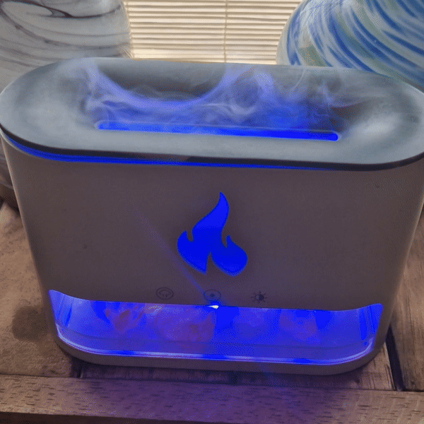 Doftspridare med Vit Flamma - Himalayasalt-kammare - USB-C - Flammeffekt