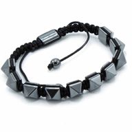 Magnetisk Shamballa Armband av Hematit -  Spetsiga Pyramider
