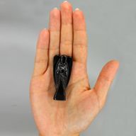 Handsnidad Ädelstensängel - Svart Agat