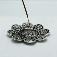 Rökelsehållare i Polerat Aluminium - Tibetanska Symboler 12cm
