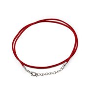 Paket med Snören till Hängen i Mockaimitation - 2.5mm x 55cm - Röd A056