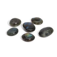 Madagaskar Labradoritstenar - Handflatan (ca 17-40g - 35-50mm)