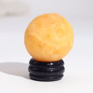 Planet på ett Stativ av Aventuringlas - Gul Jade - 40mm (30x15mm stativ)