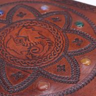 Extra Stor Anteckningsbok - Chakrastenar och Drake-Mandala 100 Sidor - 25x34cm
