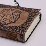 Pentagram - Esoterisk Anteckningsbok - Antikgrå - 200 Sidor - 17.5x12.5x3cm