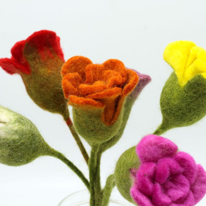 Filtblommor - Rosor - Olika Färger
