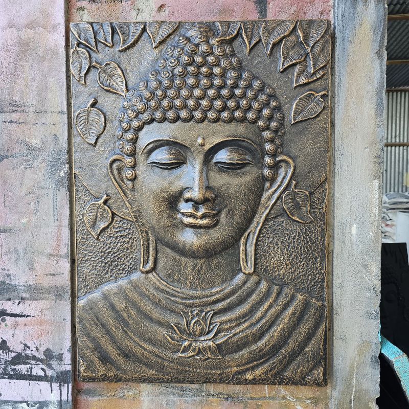 Stor Relief med Ram i Antik Guld - Buddha - 0.7x1m