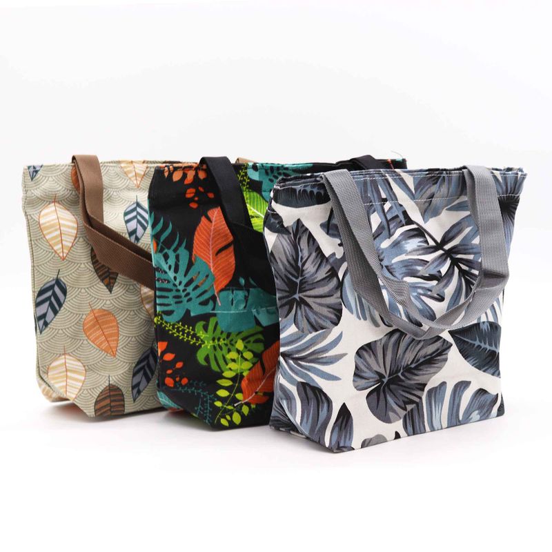 Praktisk Shoppingsväska med Tropiskt Tryck - (3x diverse designer) - 32x23x10cm