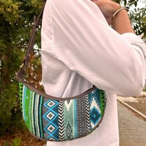 Jacquard Hobo-väskor - AWGifts Sverige - Leverantör av Present- och Aromaterapiartiklar