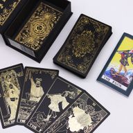 Guldfolierad Tarotset med Bok - Presentbox