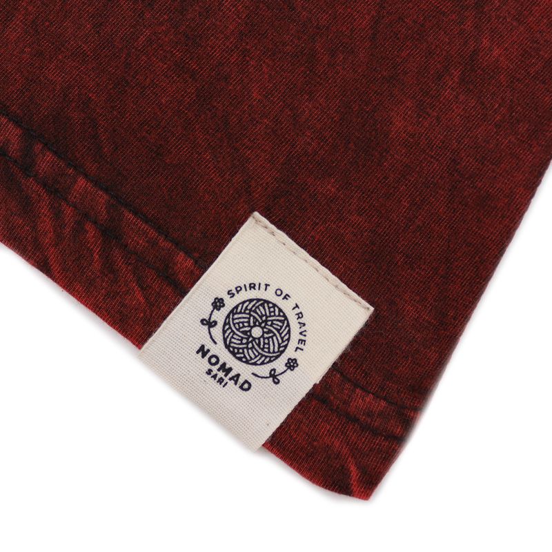 Stentvättad T-shirt (S) - Mandala - Vinröd
