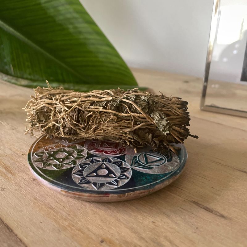 Rökelsehållare Skiva i Täljsten - Sju Chakra - 10cm