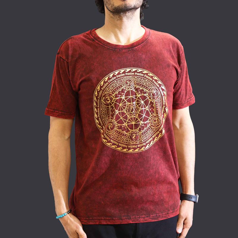 Stentvättad T-shirt (M) - Chakra - Vinröd