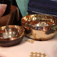 Stor Handgjord Klangskål i Klockmetall (ca 850g) - 17cm