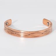 Manliga Armband i Massiv Koppar med Magneter (blandade)