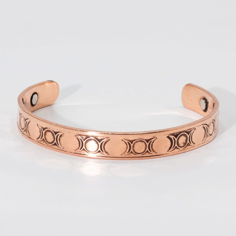 Manliga Armband i Massiv Koppar med Magneter (blandade)