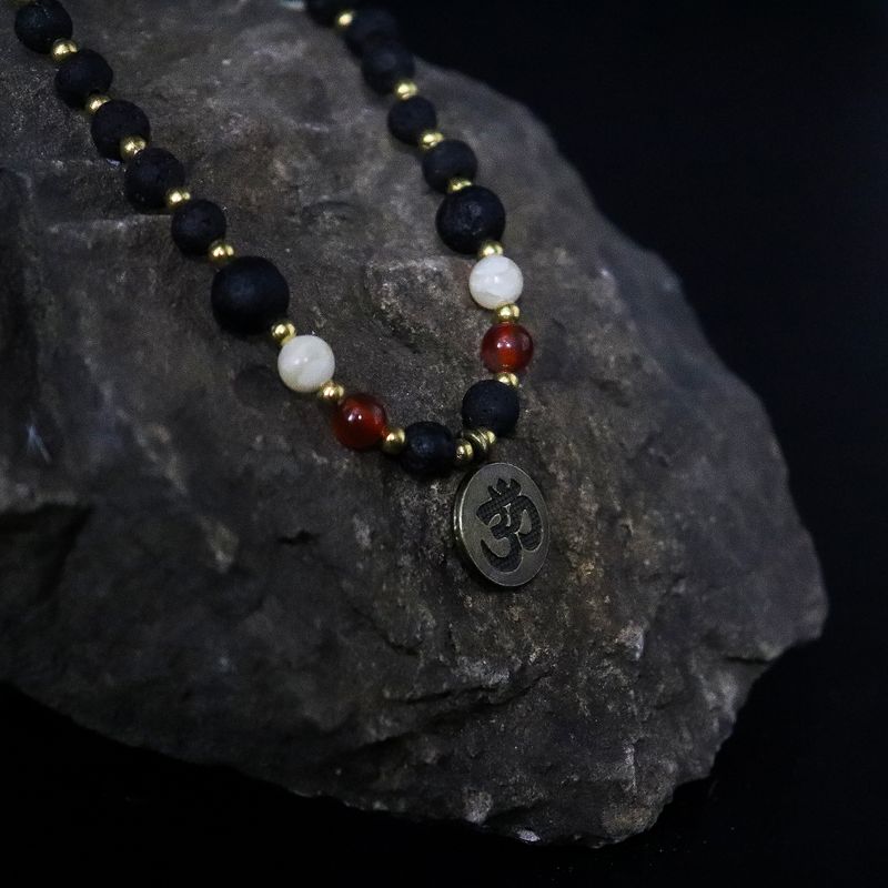 Vulkanens Essens Halsband - Andligt Uppvaknande
