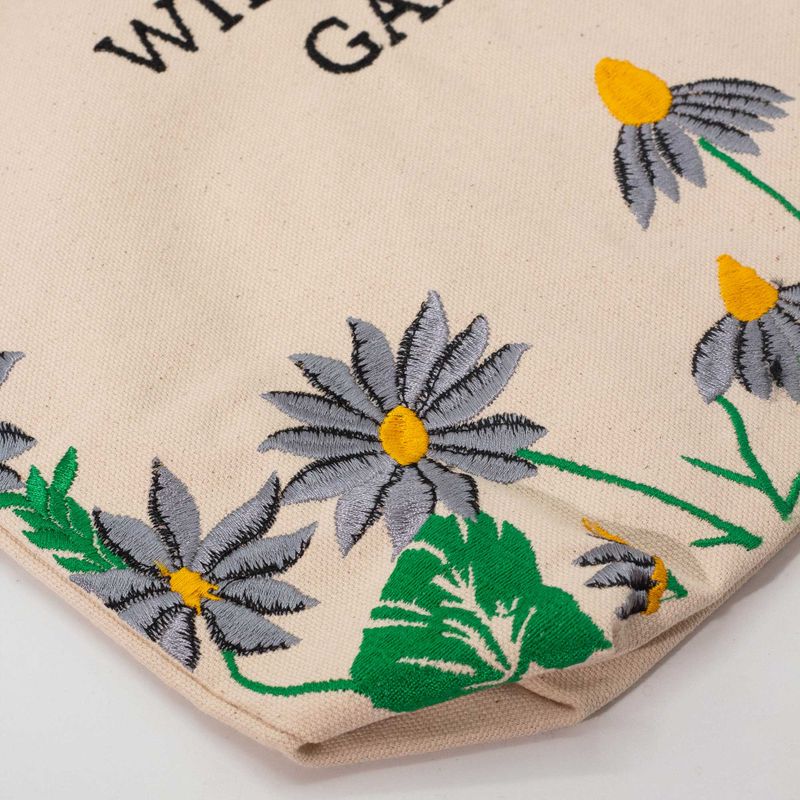 Tygväska i Bomull med Broderi - Vildblomstrande Trädgård med Lila Blommor