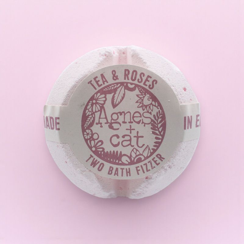 Brusande Badbomber 210g - Te och Rosor