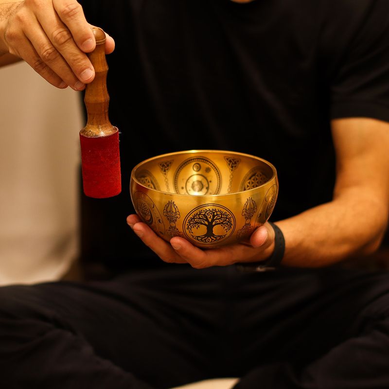 Klangskålar av Ren Mässing - Etsad Buddha - Set om 4 - Ca 3.85kg
